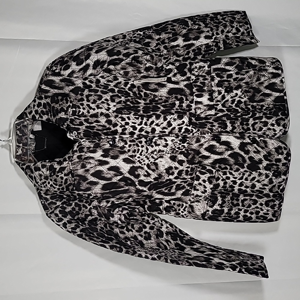 Chico's Size 0 Quilted Snow Leopard Jacket Black Animal Print Winter - Picture 2 of 9